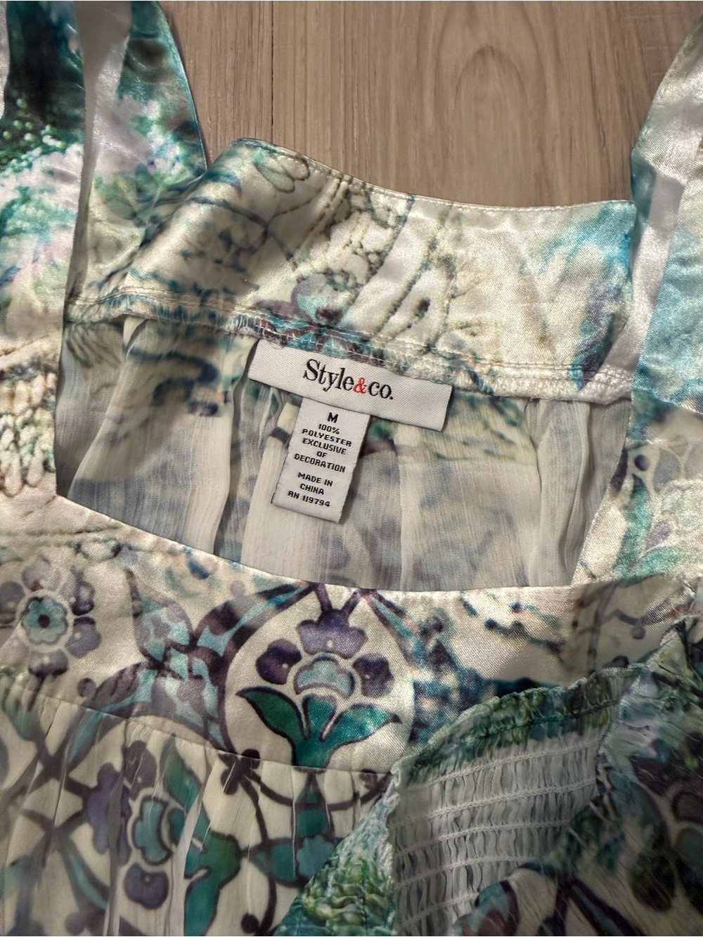 Style & Co. (Size M) - Picture 2 of 5